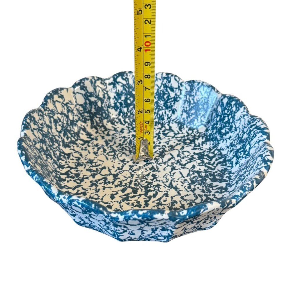 Vintage McCoy USA Blue Spongeware Scalloped Ceramic Bowl Model 7533, Size 7.5" - Picture 9 of 12
